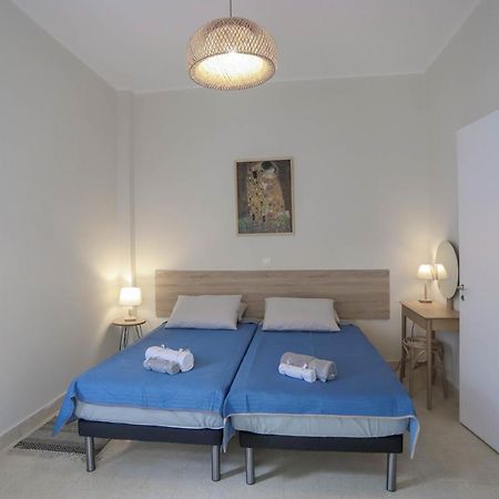 Traditional Town Garden Apartment Rhodes City Exteriör bild