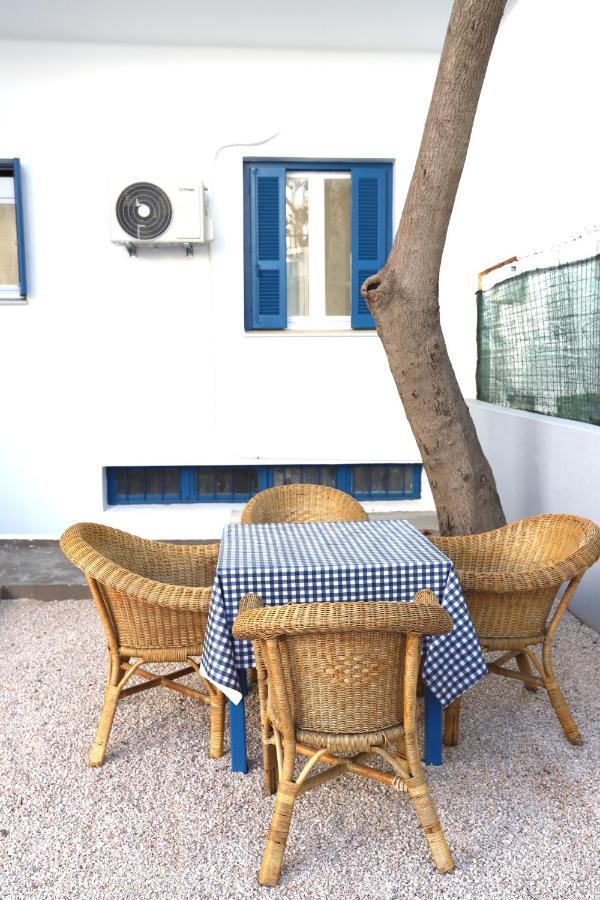 Traditional Town Garden Apartment Rhodes City Exteriör bild