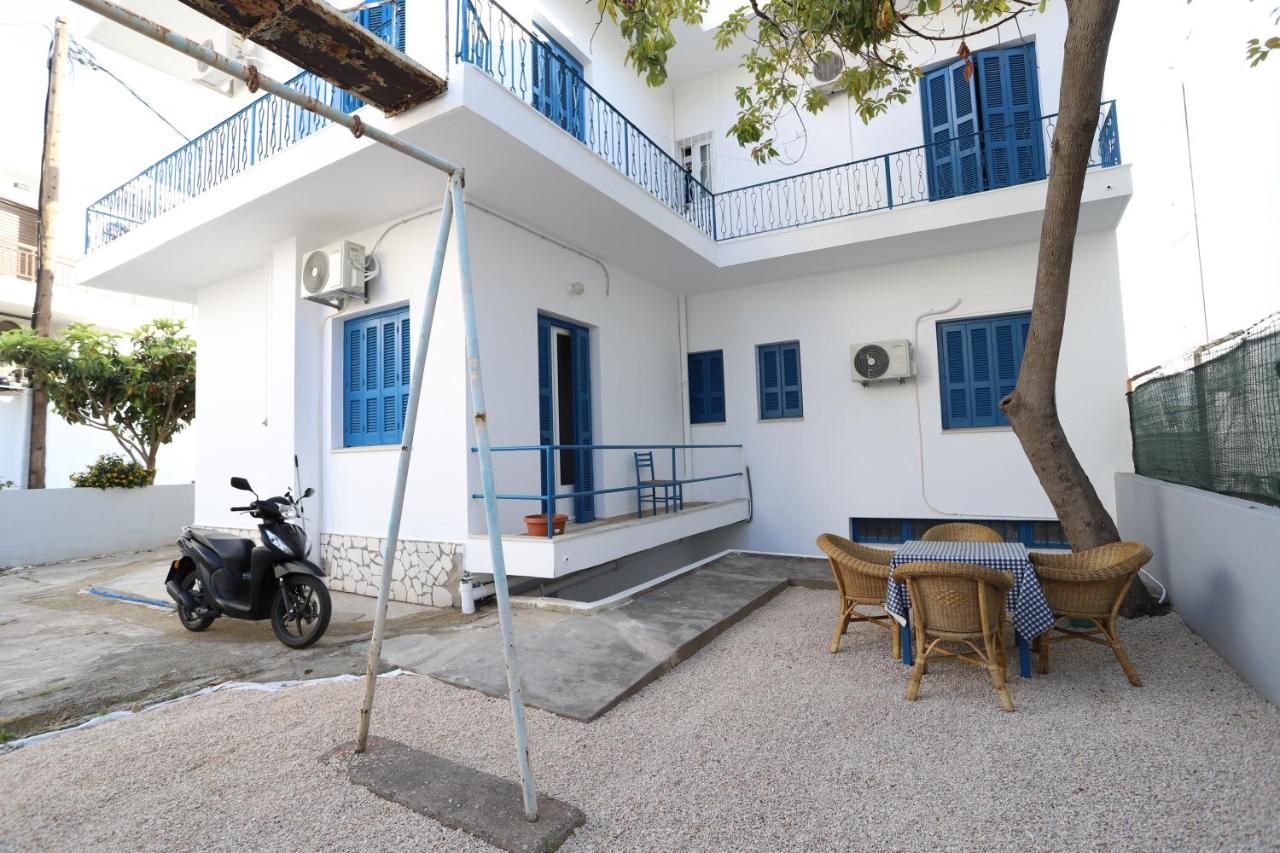 Traditional Town Garden Apartment Rhodes City Exteriör bild