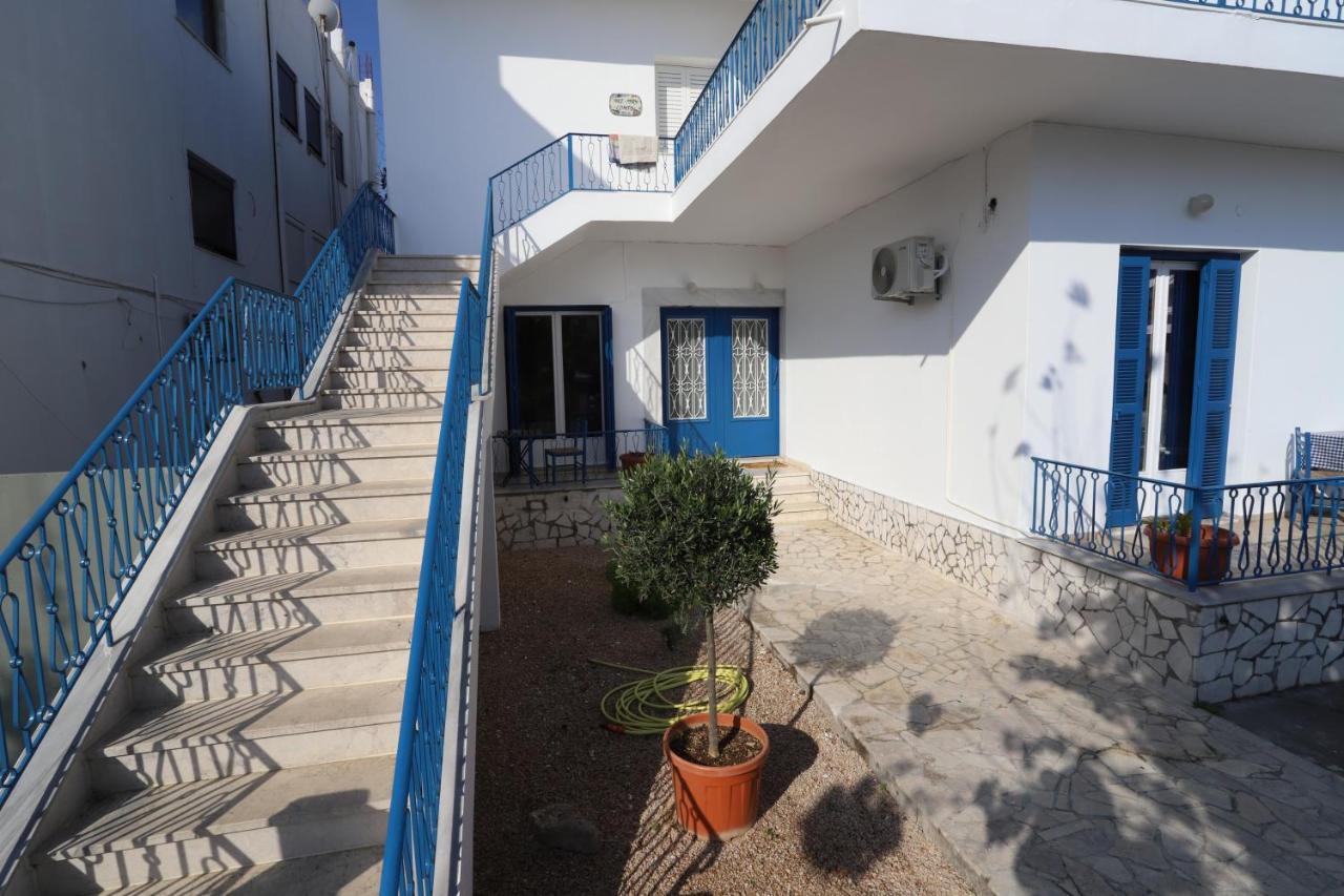 Traditional Town Garden Apartment Rhodes City Exteriör bild