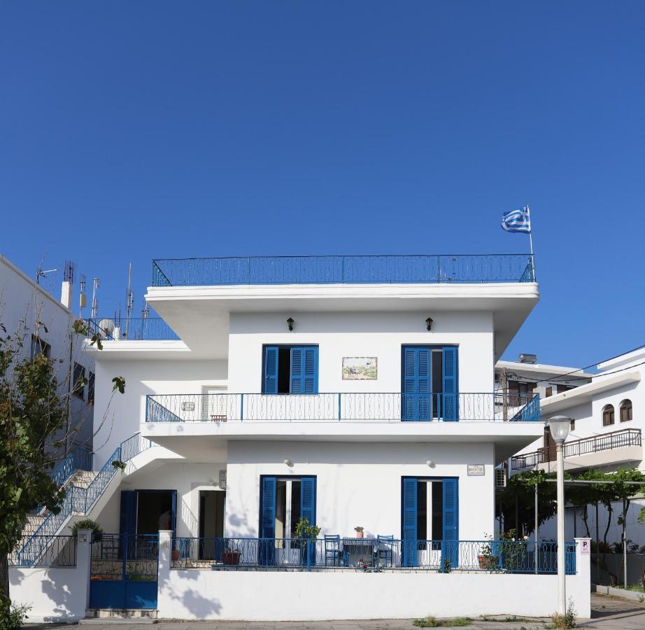Traditional Town Garden Apartment Rhodes City Exteriör bild